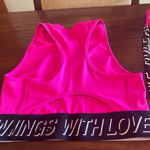 Pam & Gela Do All Things with Love Workout Set - Picture 7 of 9